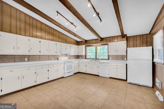 6091 Stone Bridge Road, Carnesville, GA 30521