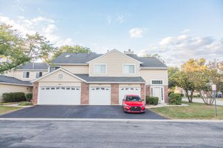201 Brittany Drive A, Streamwood, IL 60107