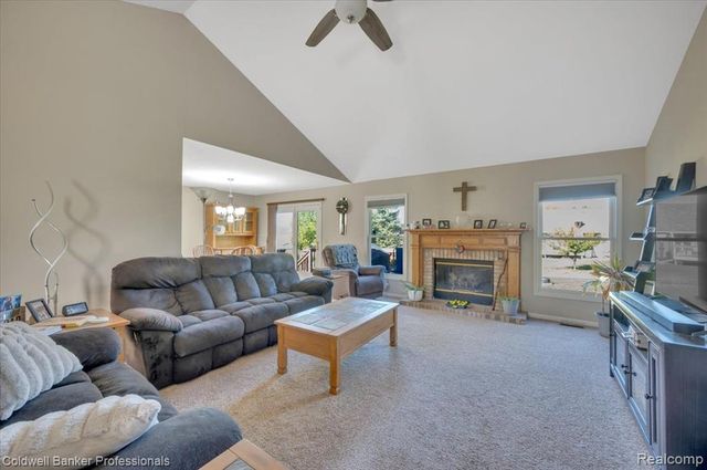 3803 Wedgewood Drive, Lapeer, MI 48446