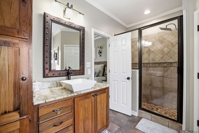 10653 Ray Dr, Denham Springs, LA 70706