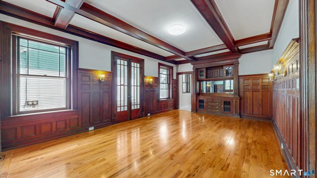 28 Merriman Street, Bristol, CT 06010