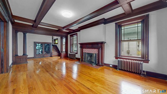 28 Merriman Street, Bristol, CT 06010