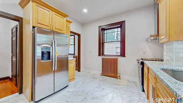 28 Merriman Street, Bristol, CT 06010