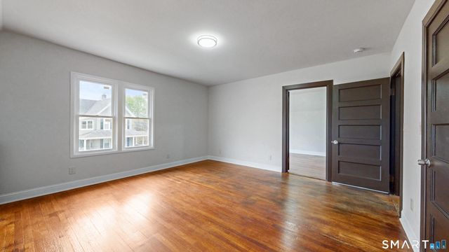 28 Merriman Street, Bristol, CT 06010
