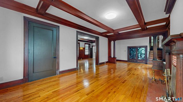 28 Merriman Street, Bristol, CT 06010