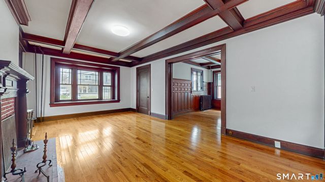28 Merriman Street, Bristol, CT 06010