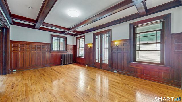 28 Merriman Street, Bristol, CT 06010