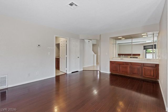 1950 Nuevo Road, Henderson, NV 89014