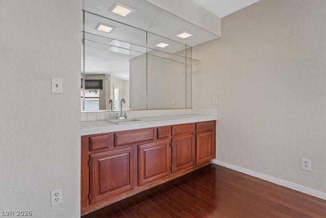 1950 Nuevo Road, Henderson, NV 89014