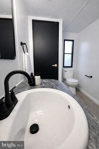 95 HAMILTON CT, Martinsburg, WV 25403