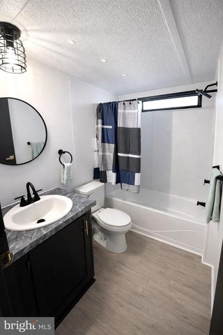 95 HAMILTON CT, Martinsburg, WV 25403