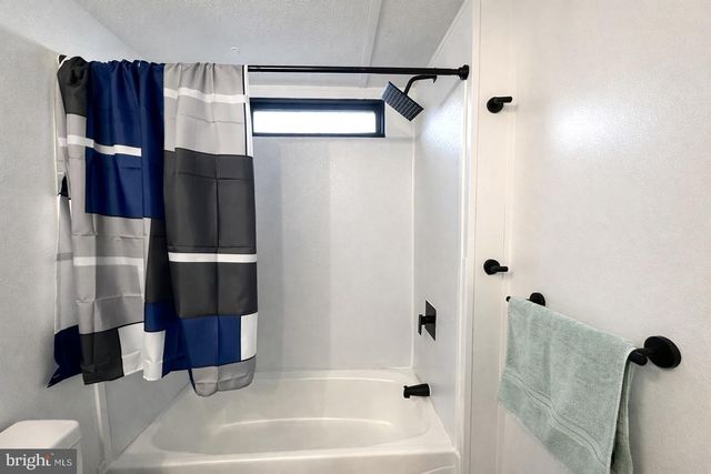 95 HAMILTON CT, Martinsburg, WV 25403