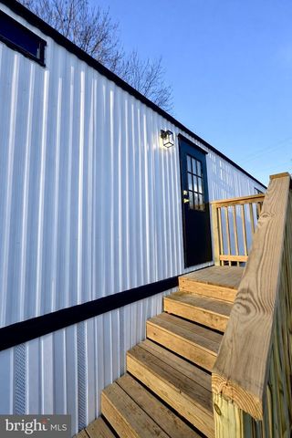 95 HAMILTON CT, Martinsburg, WV 25403