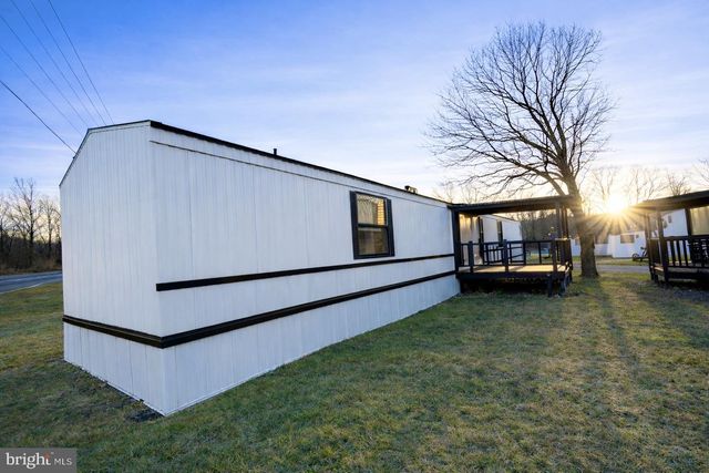 95 HAMILTON CT, Martinsburg, WV 25403