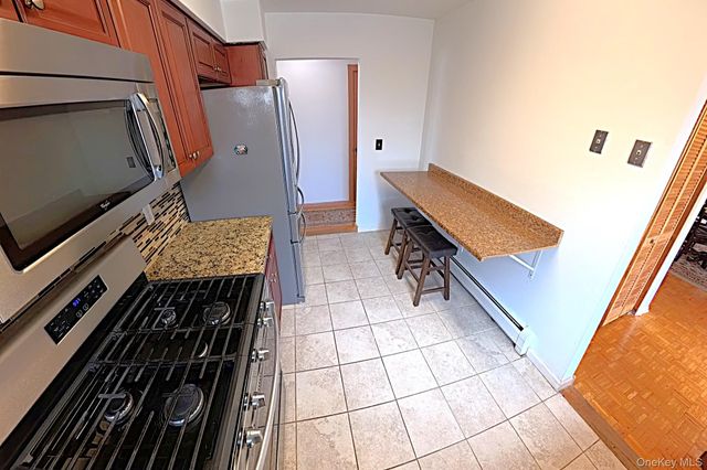 9 E Lawrence Park Drive 1, Piermont, NY 10968