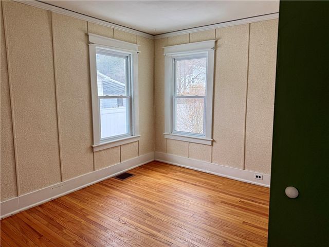 14 Jefferson Avenue, Oneonta, NY 13820