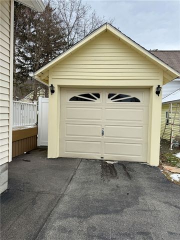 14 Jefferson Avenue, Oneonta, NY 13820