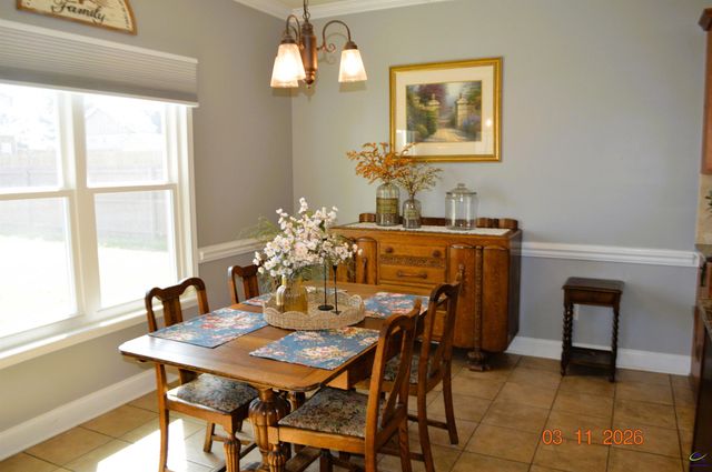 111 Hampton Meadows Dr., Bonaire, GA 31005