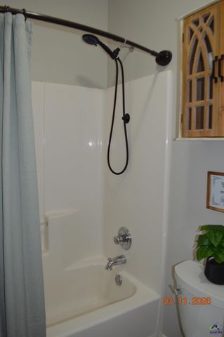 111 Hampton Meadows Dr., Bonaire, GA 31005