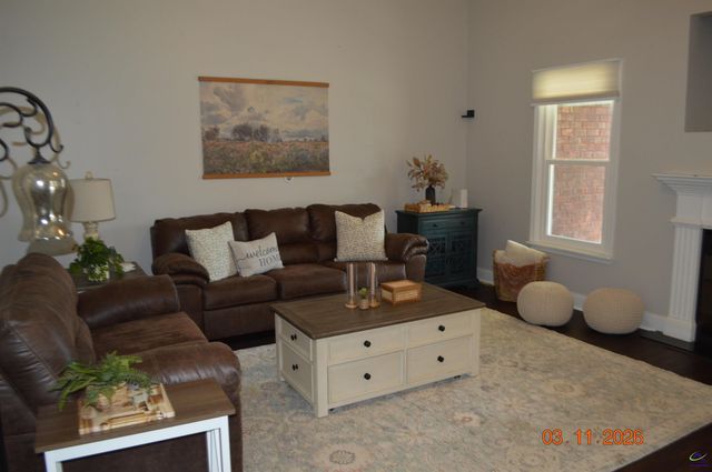 111 Hampton Meadows Dr., Bonaire, GA 31005