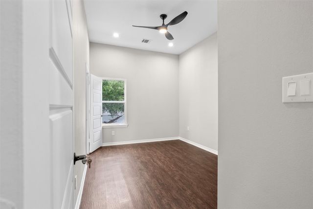 3732 Amos Street, Houston, TX 77021