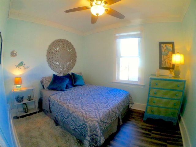 621 N 5th Street, Grand Haven, MI 49417