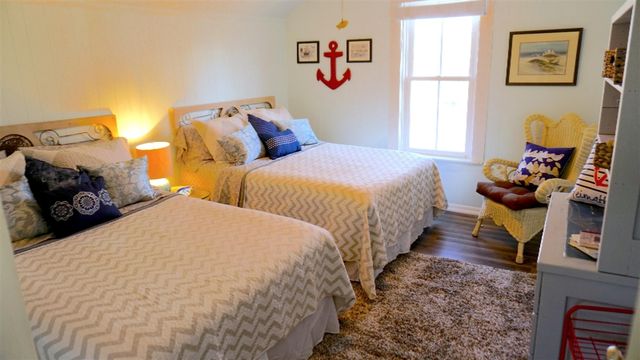 621 N 5th Street, Grand Haven, MI 49417