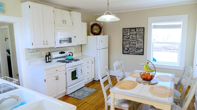 621 N 5th Street, Grand Haven, MI 49417