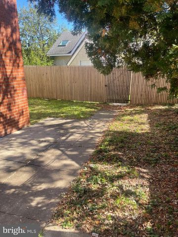 614 DEKALB ST, Norristown, PA 19401