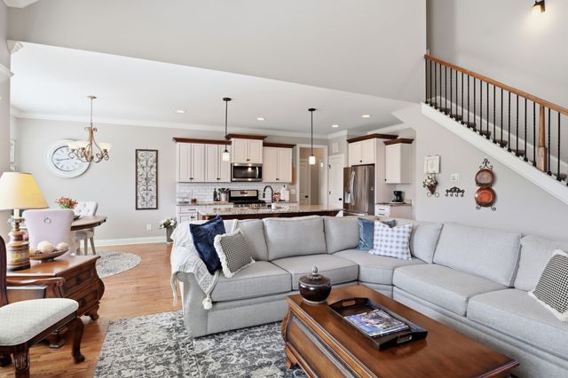 650 Josef Cir, Columbia, TN 38401