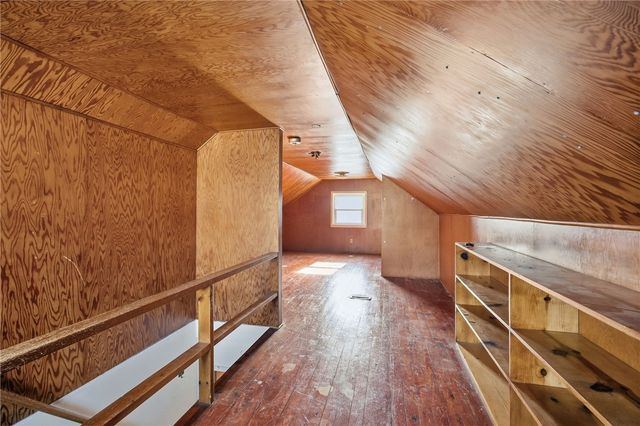 1510 18th Ave, Beaver Falls, PA 15010