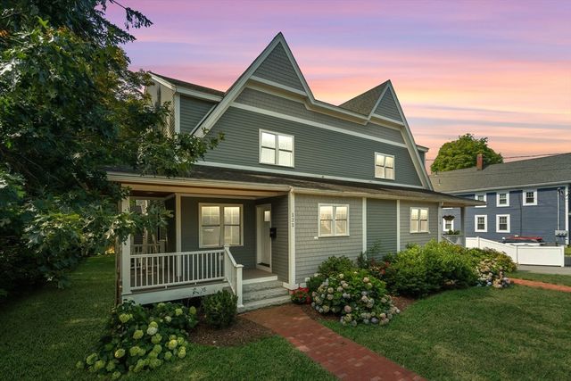 121 Salem St, Reading, MA 01867