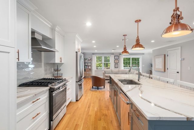 121 Salem St, Reading, MA 01867