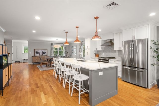 121 Salem St, Reading, MA 01867