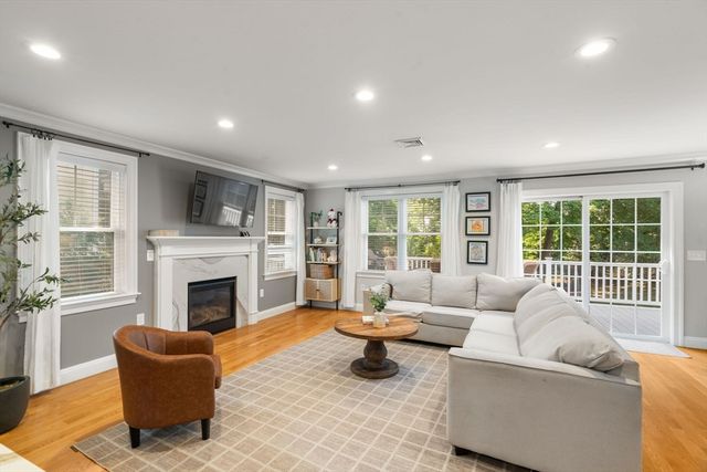 121 Salem St, Reading, MA 01867