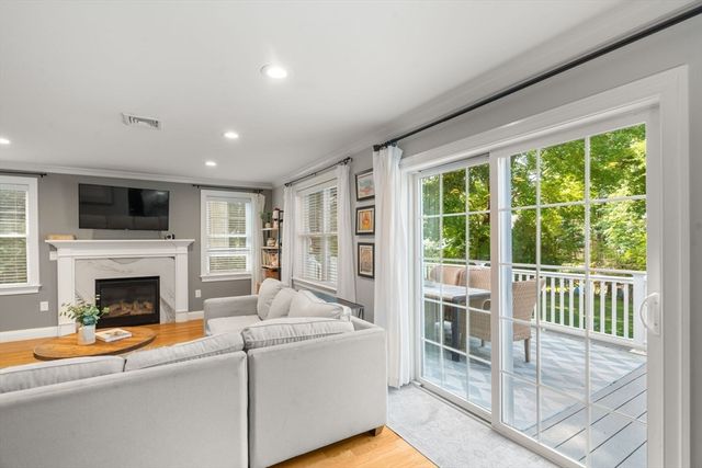 121 Salem St, Reading, MA 01867