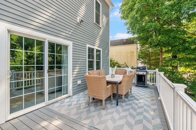 121 Salem St, Reading, MA 01867