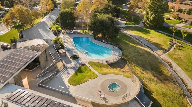 18915 Circle Of Friends, Newhall, CA 91321