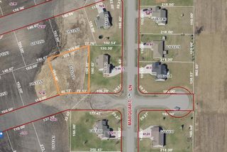 FENCELINE LANE, Omro, WI 54963
