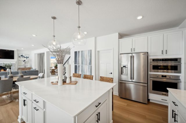 8864 Binder Way, Woodbury, MN 55129