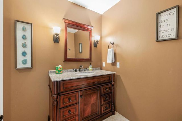 54872 Oak Tree A31, La Quinta, CA 92253