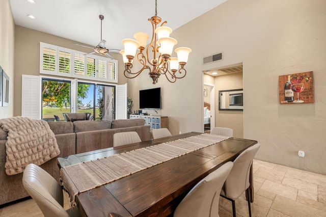 54872 Oak Tree A31, La Quinta, CA 92253