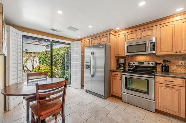 54872 Oak Tree A31, La Quinta, CA 92253