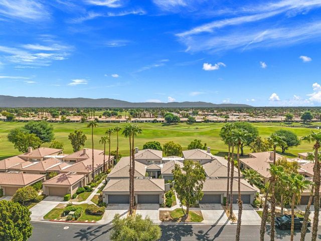 54872 Oak Tree A31, La Quinta, CA 92253