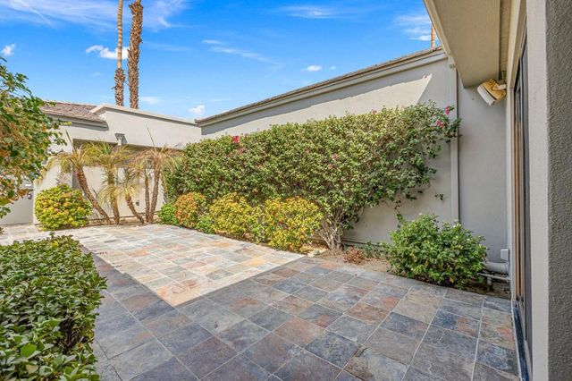 54872 Oak Tree A31, La Quinta, CA 92253