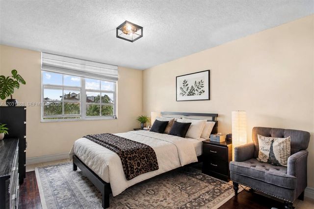 19701 E Country Club Dr 5604, Aventura, FL 33180