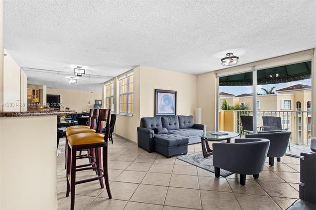 19701 E Country Club Dr 5604, Aventura, FL 33180