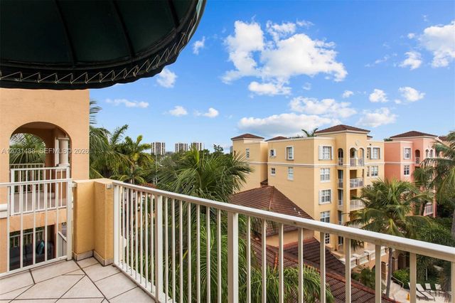 19701 E Country Club Dr 5604, Aventura, FL 33180