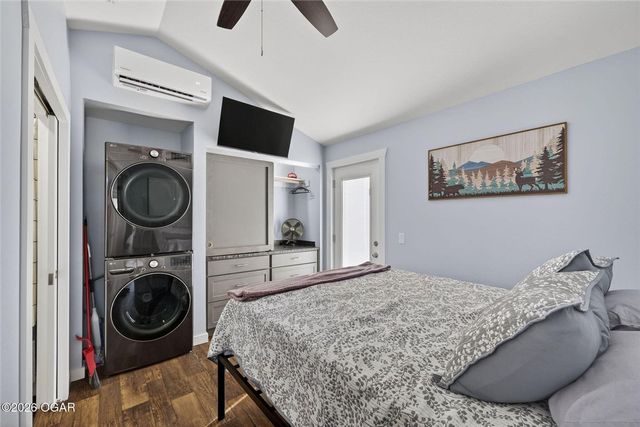 112 Cottage Brook Circle, Anderson, MO 64831