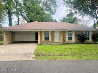 210 Essex Street, Lafayette, LA 70506
